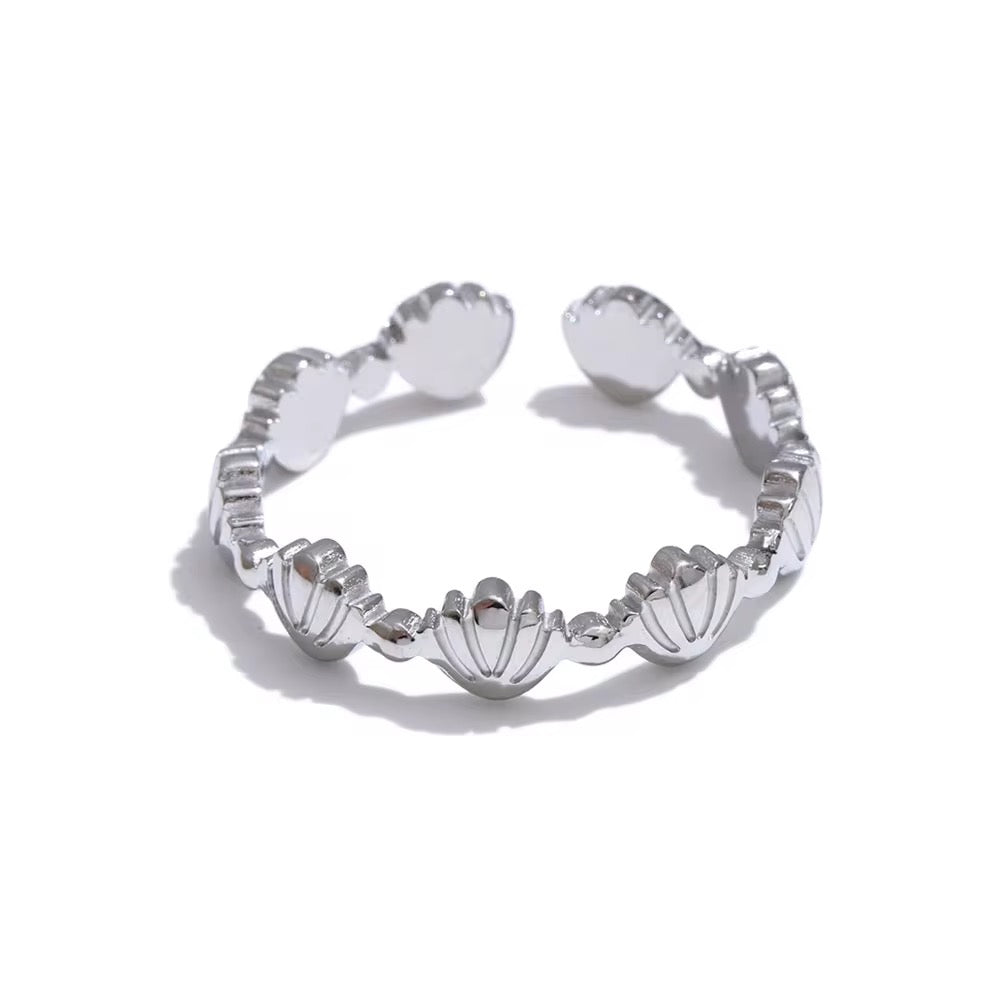 Sunlit Shell Adjustable Ring