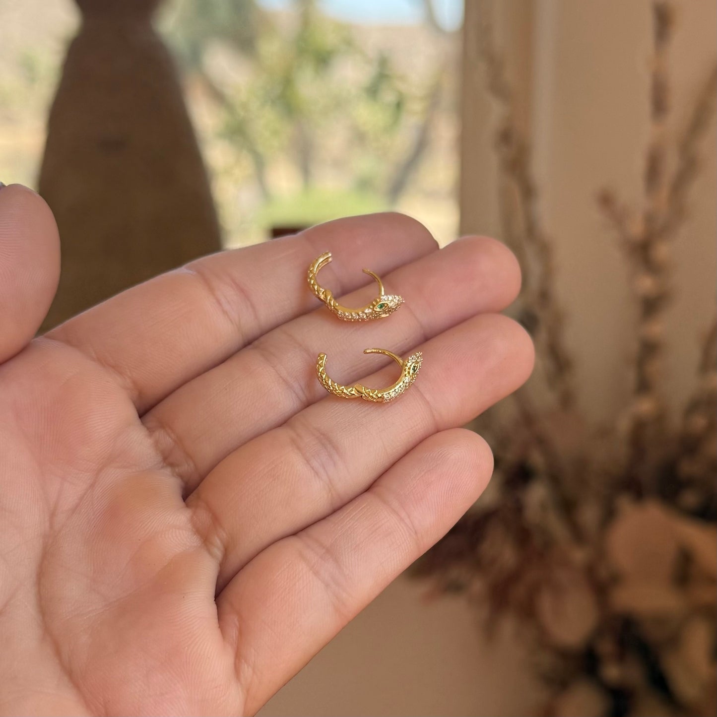 Baby Serpentine Ear Huggies